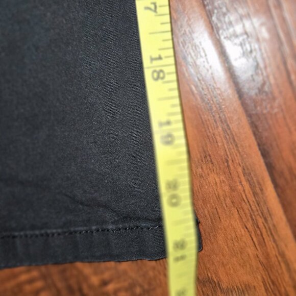 Lee 1889 Women’s Relaxed Fit Black Capris Size 14 Medium – Stretch Utility Style - Picture 5 of 10